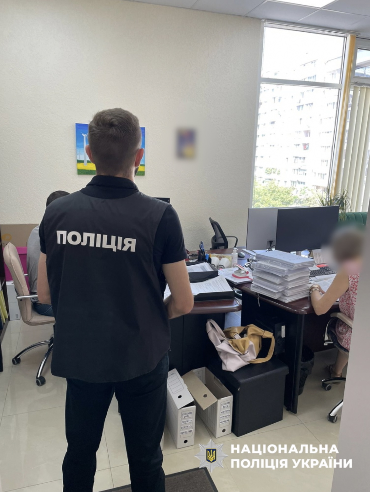 Екскерівника Одеського КЕУ та підрядника підозрюють у схемі на електроенергії для військових Екскерівника Одеського КЕУ та підрядника підозрюють у схемі на електроенергії для військових