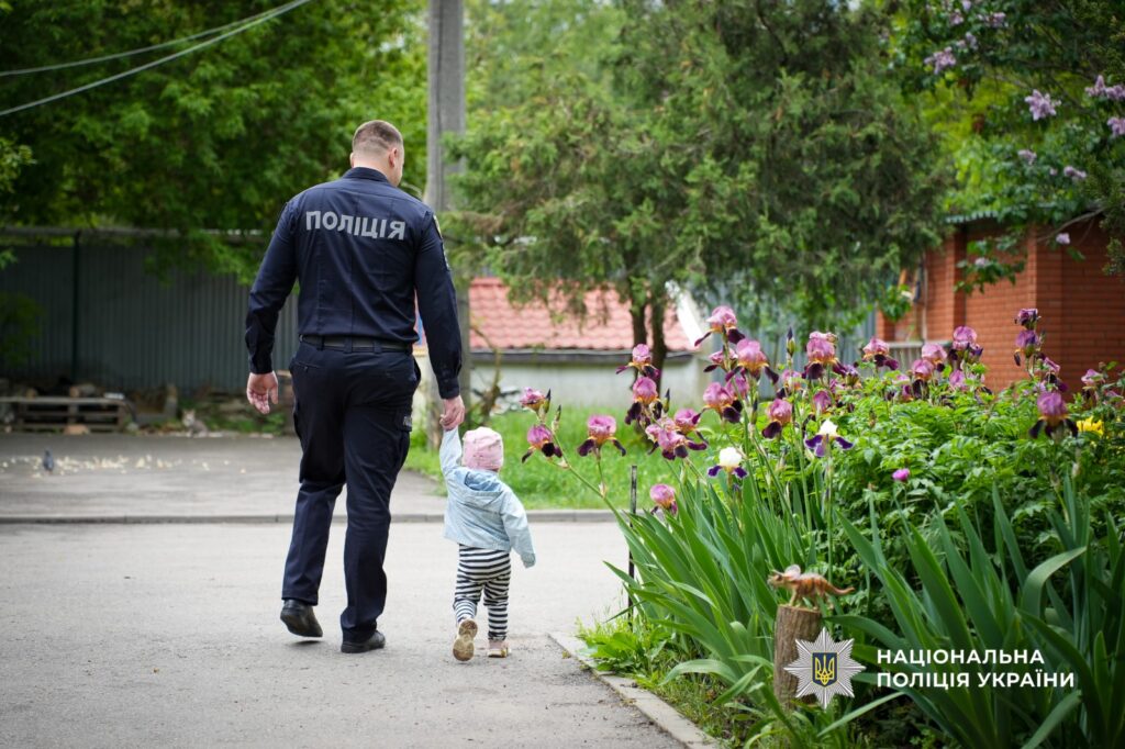Ветерани поліції підтримали вихованців дитячого будинку в Одесі
