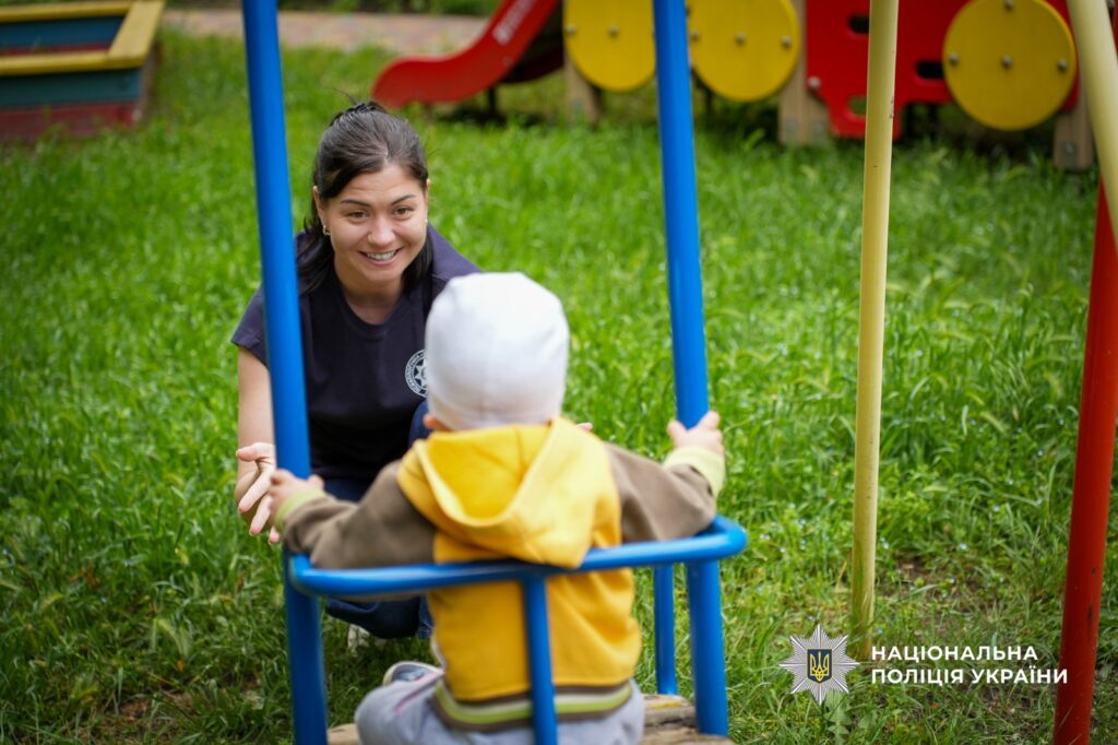 Ветерани поліції підтримали вихованців дитячого будинку в Одесі