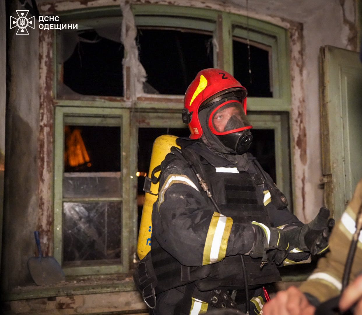РФ ночью массированно атаковала Одессу — были попадания БпЛА в жилые дома, пострадали ребенок и мужчина (обновлено)