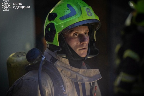 Спасатели предотвратили взрыв газа в жилой пятиэтажке в Одессе Спасатели предотвратили взрыв газа в жилой пятиэтажке в Одессе