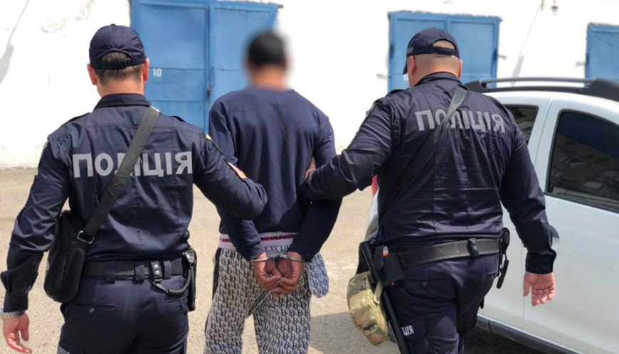 На Одещині молодика затримали за пограбування жінки біля лиману