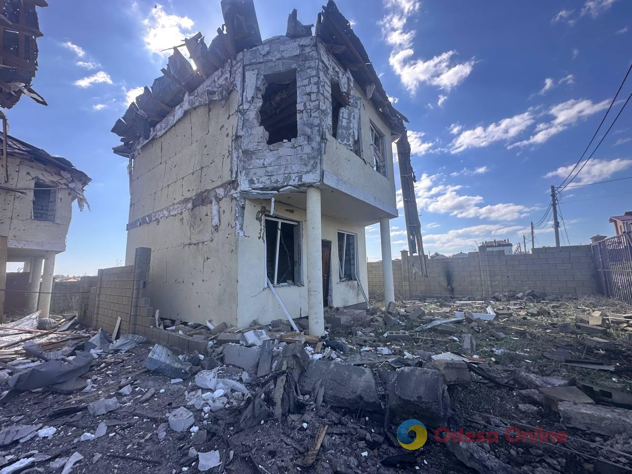 Ворожа атака на Одещину в ніч на 3 травня: фото наслідків та розповіді очевидців