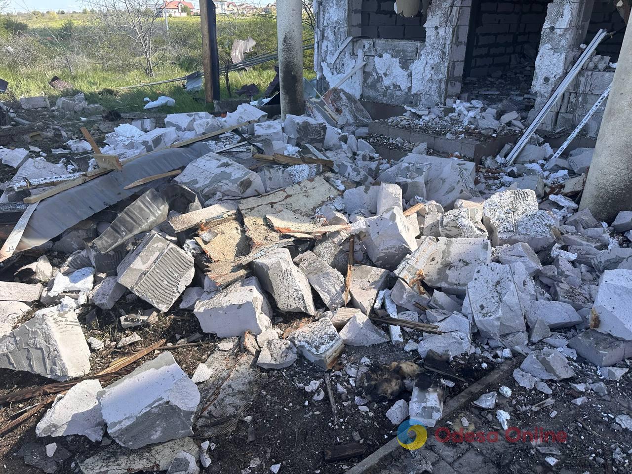 Ворожа атака на Одещину в ніч на 3 травня: фото наслідків та розповіді очевидців