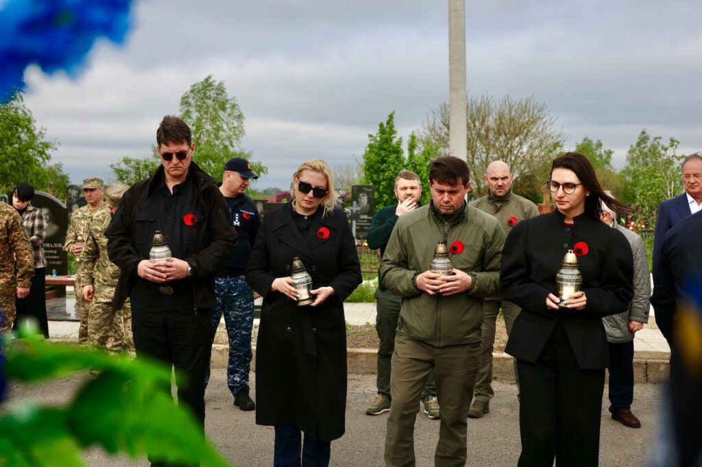 В Одесі відзначили День пам’яті та перемоги над нацизмом у Другій світовій війні В Одессе отметили День памяти и победы над нацизмом во Второй мировой войне