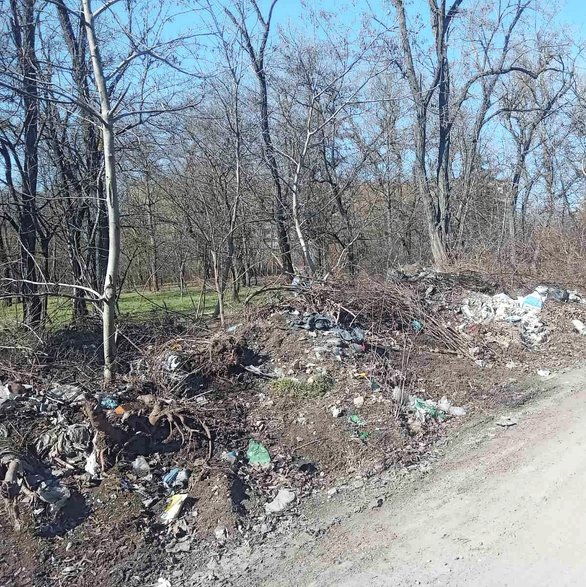 В Одессе в Пересыпском районе ликвидировали масштабные стихийные свалки В Одессе в Пересыпском районе ликвидировали масштабные стихийные свалки