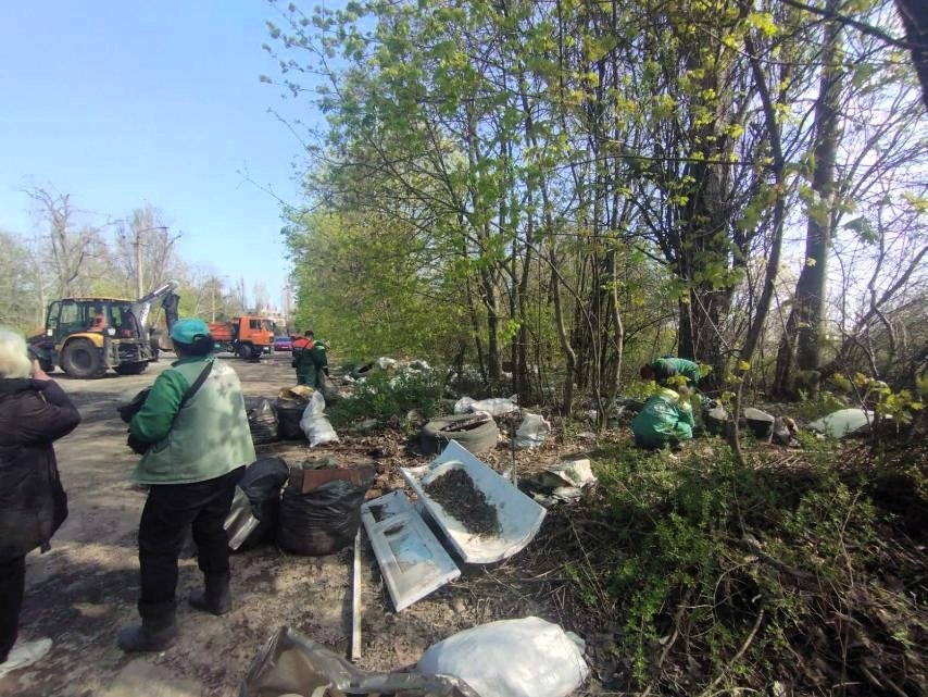 В Одессе в Пересыпском районе ликвидировали масштабные стихийные свалки В Одессе в Пересыпском районе ликвидировали масштабные стихийные свалки