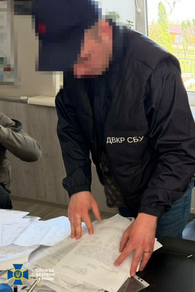 Хотів «нажитися» на продуктах для ЗСУ: в Одесі затримали начальника продовольчого складу Хотел «нажиться» на продуктах для ВСУ: в Одессе задержали начальника продовольственного склада
