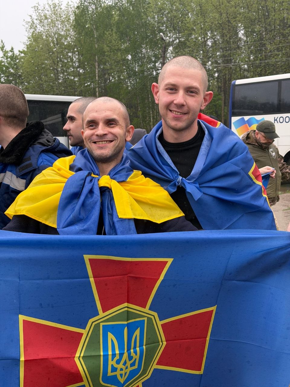 П’ятеро українських захисників з Одещини повернулися з полону П’ятеро українських захисників з Одещини повернулися з полону