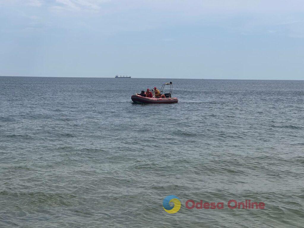 Підготовка пляжів до літа: в Одесі обстежують дно моря та розгортають нові укриття Подготовка пляжей к лету: в Одессе обследуют дно моря и разворачивают новые укрытия