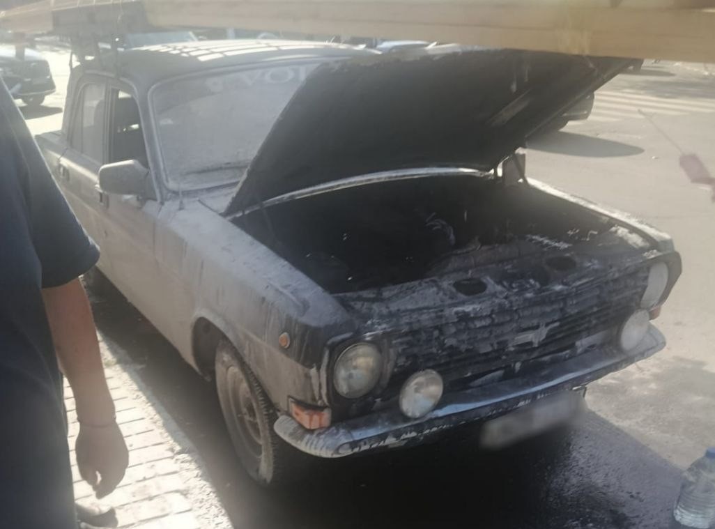 У Київському районі Одеси під час руху загорівся автомобіль 