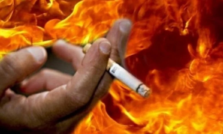 Необережність під час паління: в одеській п’ятиповерхівці на місці пожежі знайшли тіло чоловіка Необережність під час паління: в одеській п’ятиповерхівці на місці пожежі знайшли тіло чоловіка