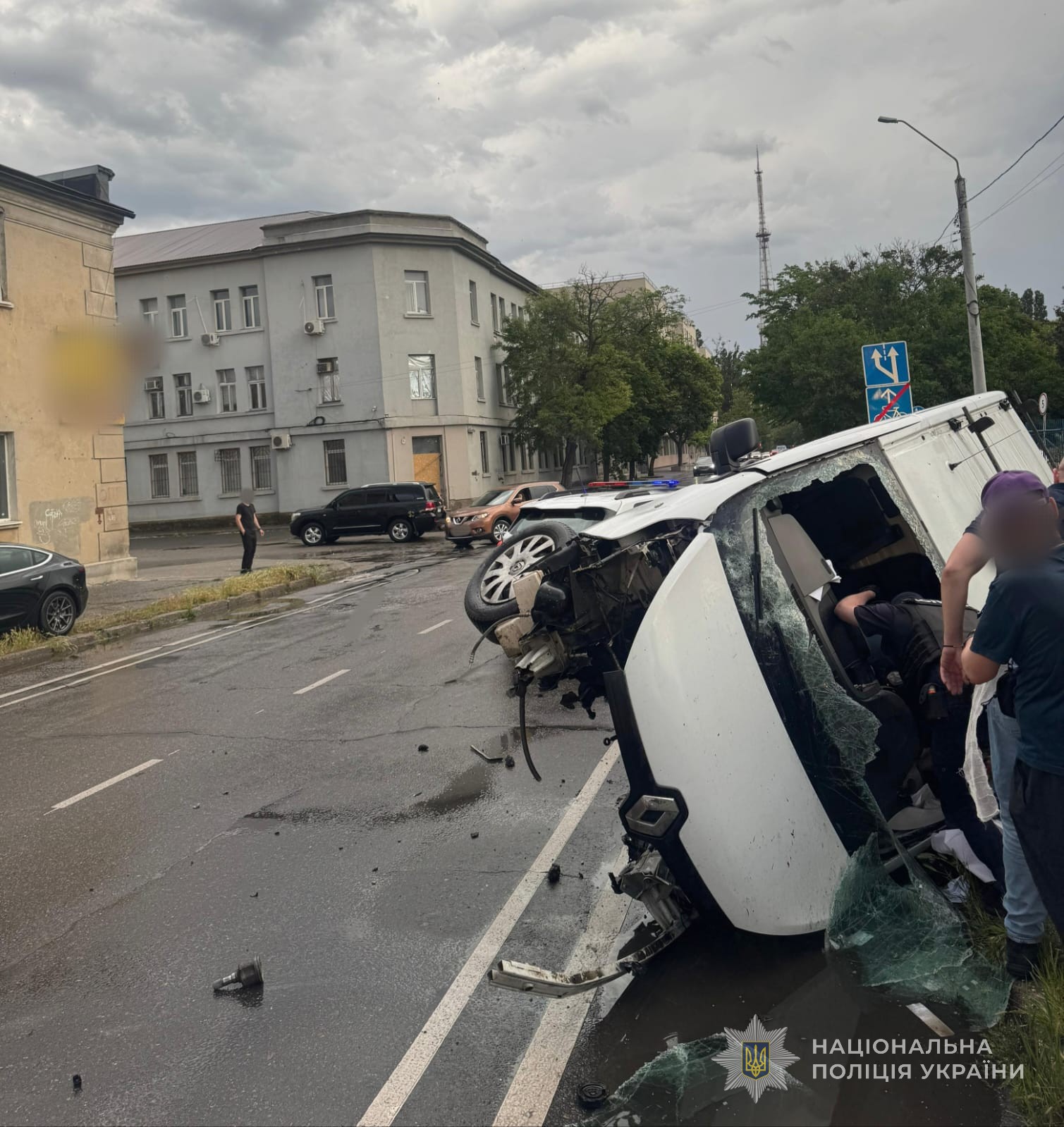 Одесса: трое человек пострадали в ДТП на Артиллерийской