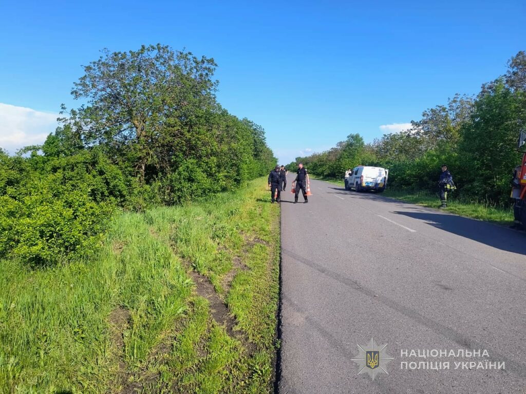 Чоловік загинув унаслідок перекидання авто на Одещині Чоловік загинув унаслідок перекидання авто на Одещині