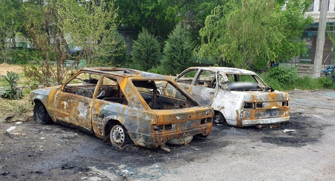 В Херсонской области из-за российских обстрелов ранены три человека В Херсонской области из-за российских обстрелов ранены три человека