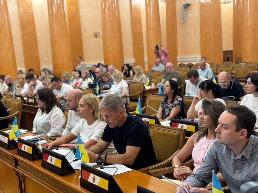 На виконкомі Одеської міськради обговорили питання забезпечення житлом дітей-сиріт та дітей, позбавлених батьківського піклування На виконкомі Одеської міськради обговорили питання забезпечення житлом дітей-сиріт та дітей, позбавлених батьківського піклування