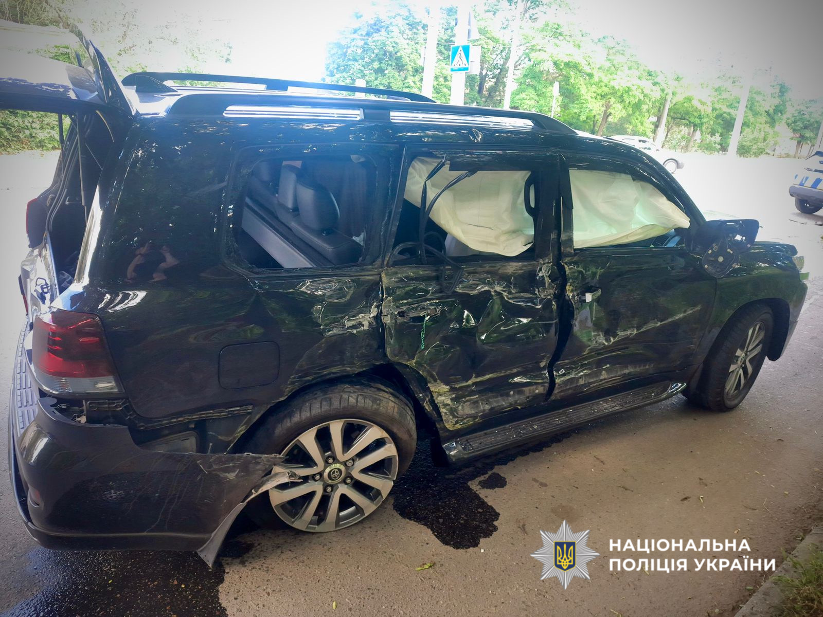 В Одесі на Слобідці зіткнулися позашляховик і маршрутка: є постраждалі В Одесі на Слобідці зіткнулися позашляховик і маршрутка: є постраждалі