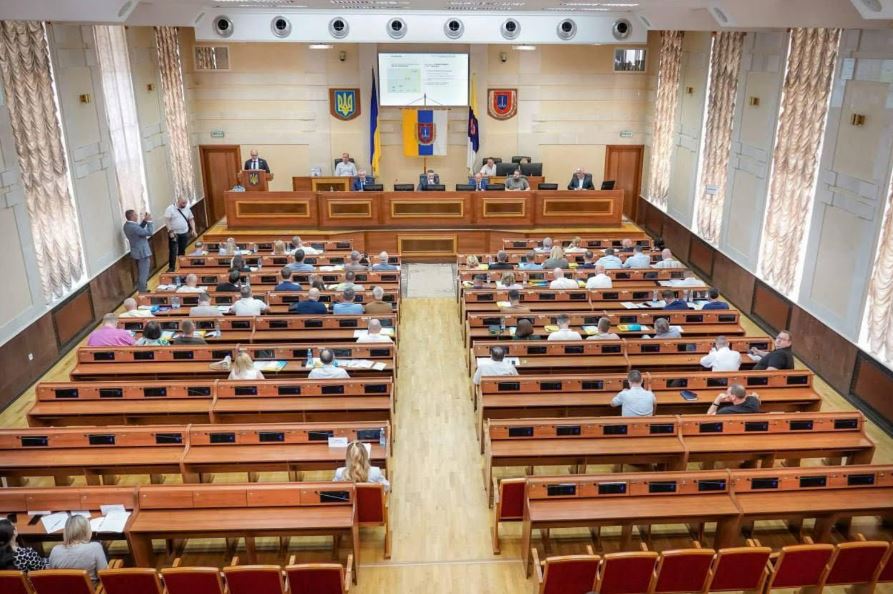 На сесії Одеської облради порушили питання стану Хаджибейської дамби та будинку Асвадурова На сесії Одеської облради порушили питання стану Хаджибейської дамби та будинку Асвадурова
