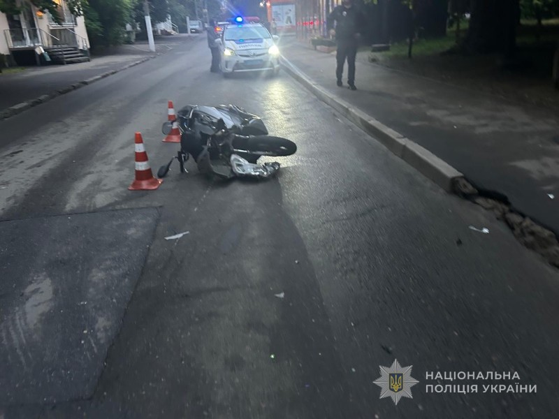Смертельна ДТП у центрі Одеси: жінка потрапила під колеса мотоцикла Смертельна ДТП у центрі Одеси: жінка потрапила під колеса мотоцикла