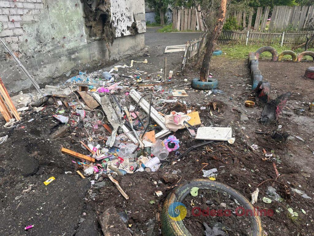БпЛА влучив у дев’ятиповерхівку в Одесі: частково зруйновані два поверхи, є постраждалі БпЛА влучив у дев’ятиповерхівку в Одесі: частково зруйновані два поверхи, є постраждалі
