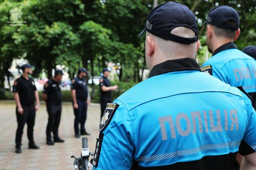 На вулиці Одеси повернувся мобільний велопатруль: де чергуватимуть і як допомагатимуть На вулиці Одеси повернувся мобільний велопатруль: де чергуватимуть і як допомагатимуть