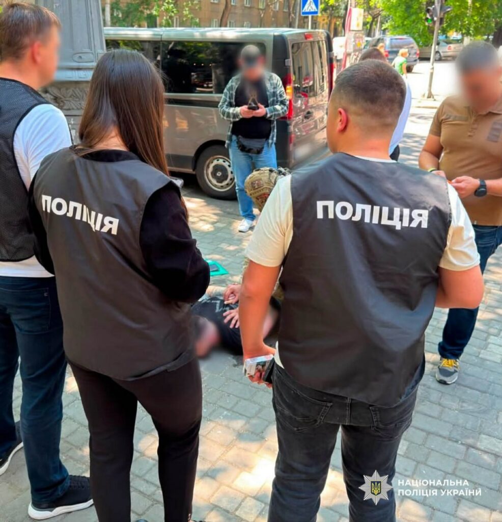 Вимагав гроші у побратима: в Одесі викрили офіцера у зловживанні впливом Требовал деньги у побратима: в Одессе разоблачили офицера в злоупотреблении влиянием