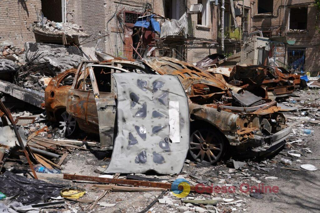 Без газу, води та світла: як виживає Дружківка — місто, якого майже не залишилося Без газа, воды и света: как выживает Дружковка — город, которого почти не осталось