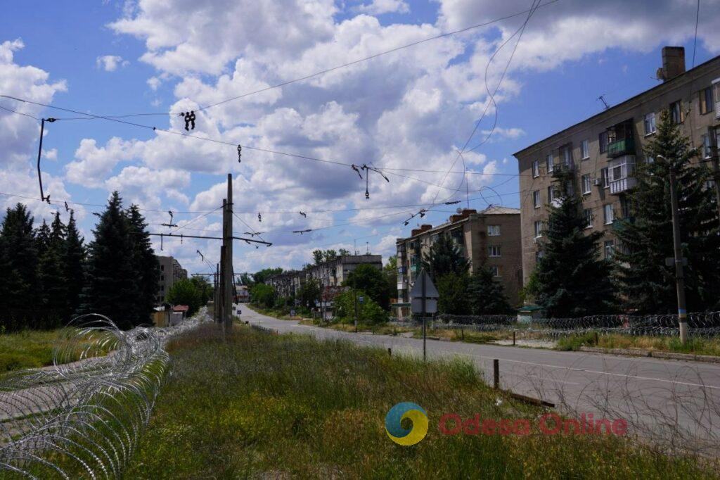 Без газу, води та світла: як виживає Дружківка — місто, якого майже не залишилося Без газа, воды и света: как выживает Дружковка — город, которого почти не осталось