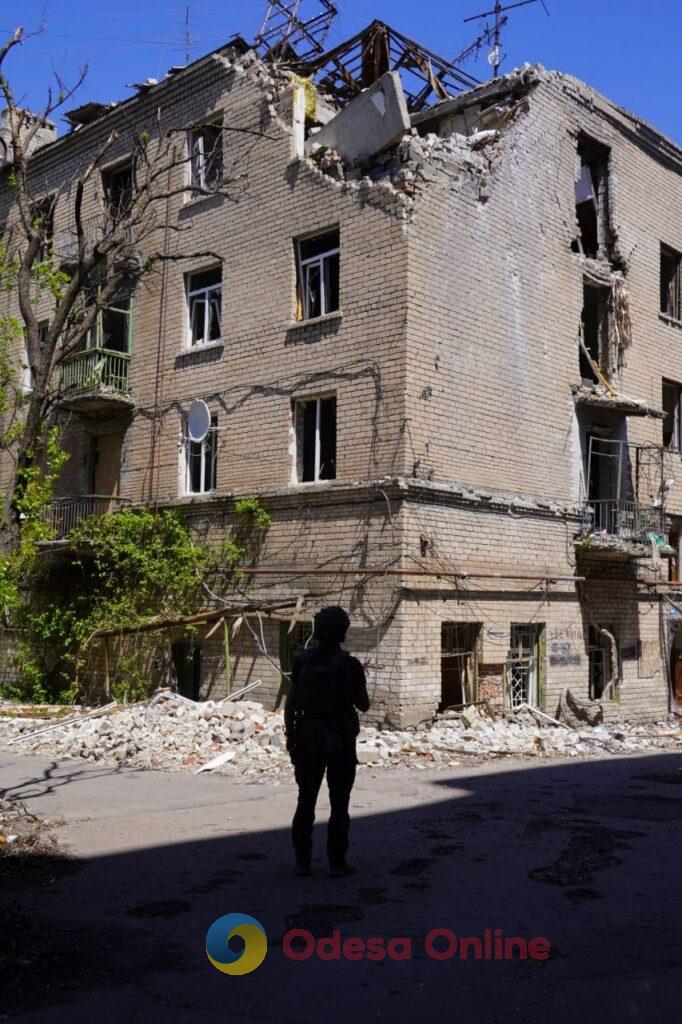 Без газу, води та світла: як виживає Дружківка — місто, якого майже не залишилося Без газа, воды и света: как выживает Дружковка — город, которого почти не осталось
