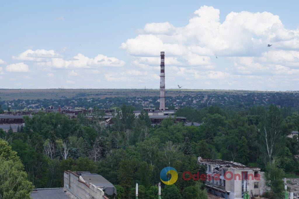 Без газу, води та світла: як виживає Дружківка — місто, якого майже не залишилося Без газа, воды и света: как выживает Дружковка — город, которого почти не осталось