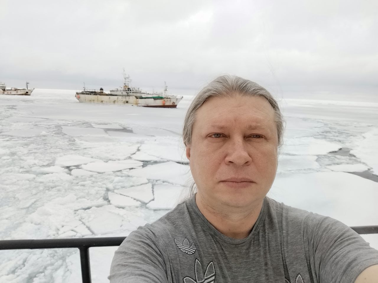 «Коли судно почало кренитися, нас витягнули колеги»: одеський науковець — про 100 днів у водах Антарктики «Коли судно почало кренитися, нас витягнули колеги»: одеський науковець — про 100 днів у водах Антарктики