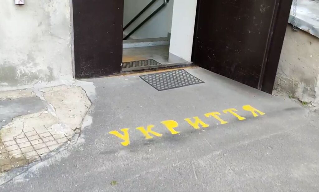 Тривога не чекатиме: наскільки доступні одеські укриття для маломобільних людей Тривога не чекатиме: наскільки доступні одеські укриття для маломобільних людей