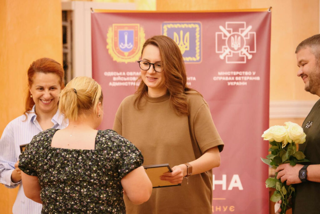 87 родин захисників отримали сертифікати на житло в Одесі