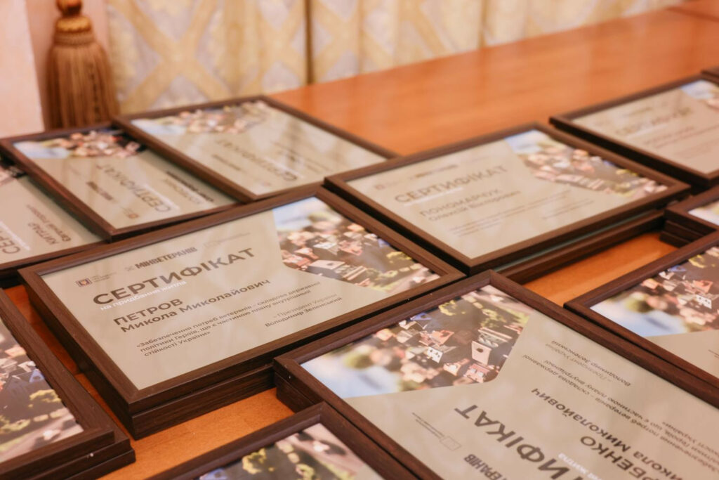 87 родин захисників отримали сертифікати на житло в Одесі