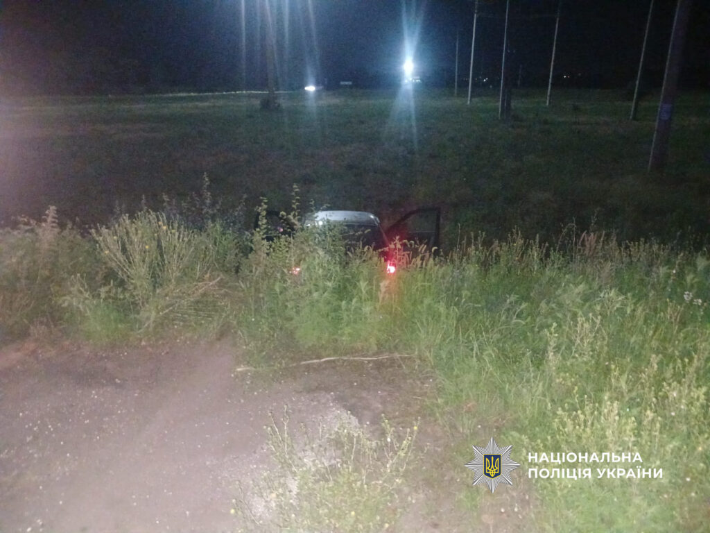 В Одесском районе авто слетело в кювет: водитель погиб В Одесском районе авто слетело в кювет: водитель погиб