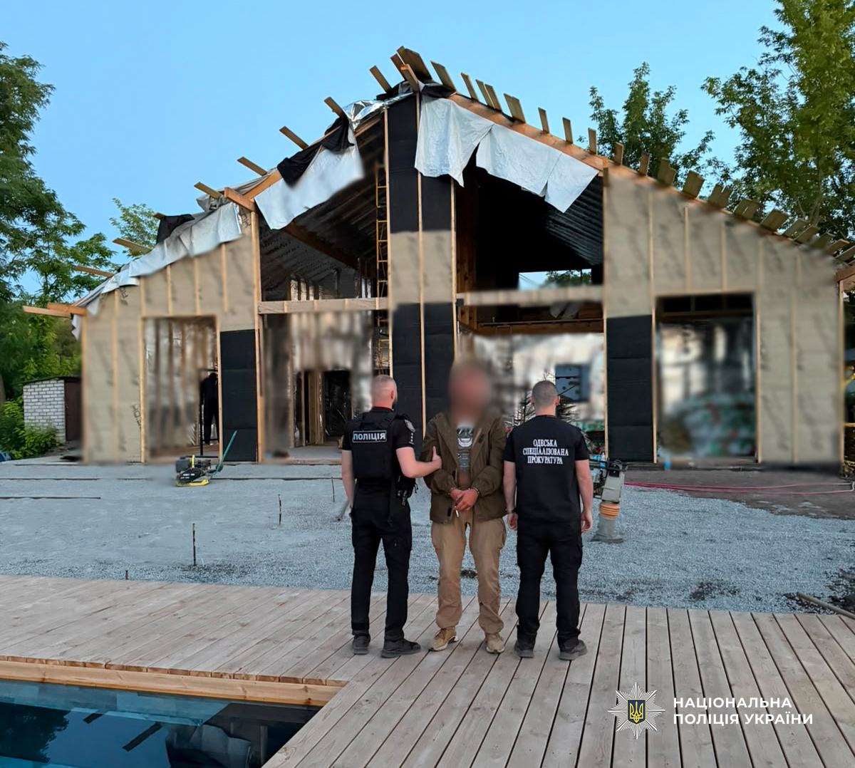 Командира військової частини на Одещині підозрюють у залученні близько 80 підлеглих до будівництва власного будинку Командира військової частини на Одещині підозрюють у залученні близько 80 підлеглих до будівництва власного будинку