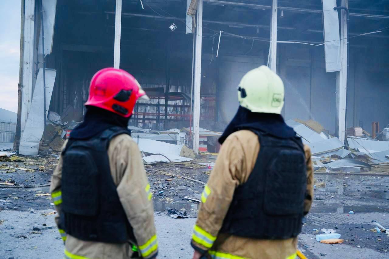 РФ завдала ракетного удару по цивільній інфраструктурі Одещини: поранені дві людини РФ завдала ракетного удару по цивільній інфраструктурі Одещини: поранені дві людини