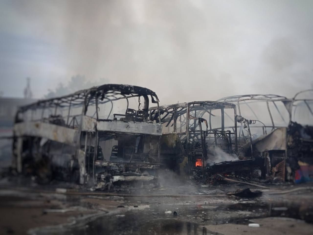 Наслідки ранкового «прильоту» в Одесі: поранення отримали троє людей Наслідки ранкового «прильоту» в Одесі: поранення отримали троє людей
