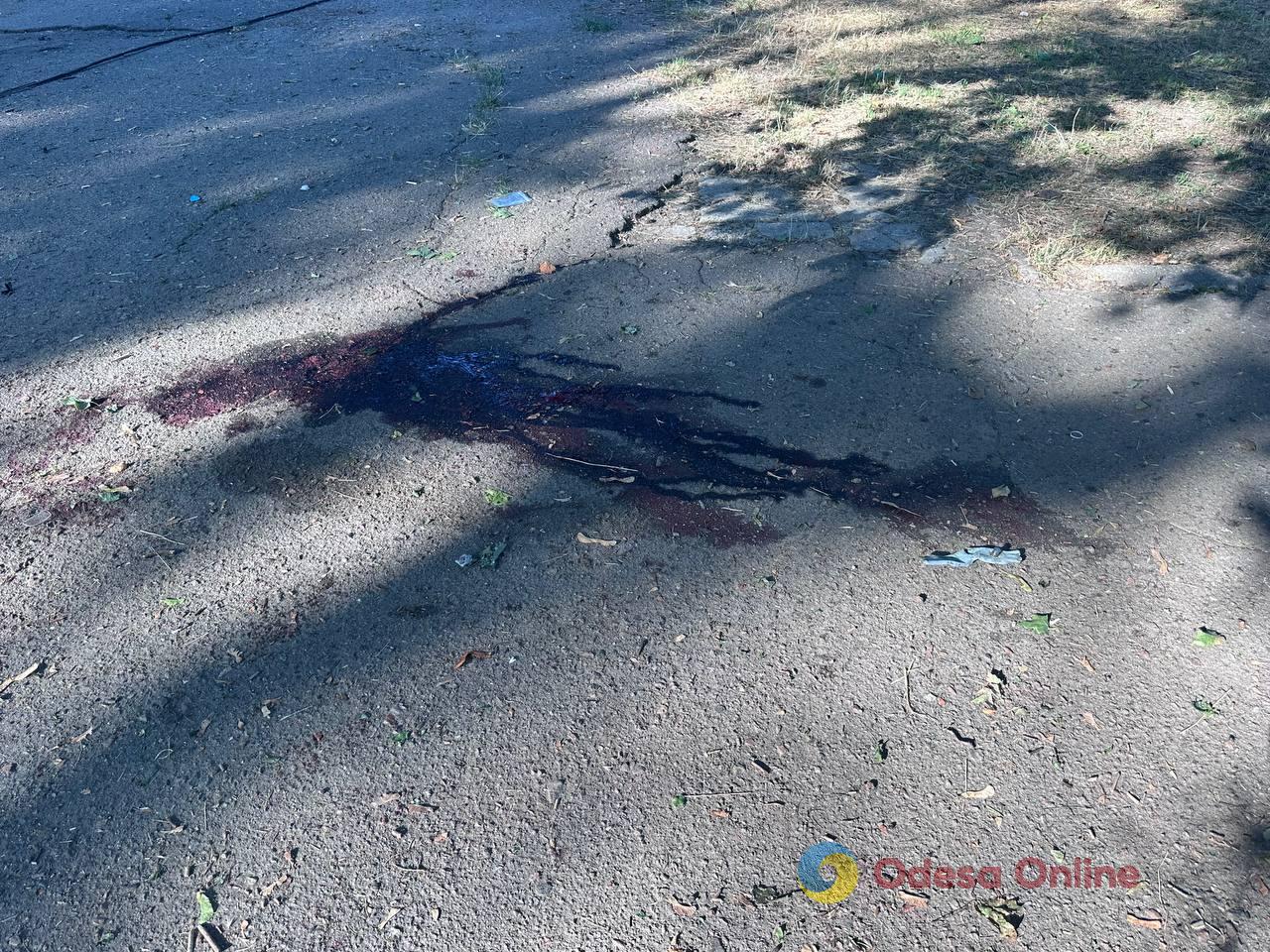 Ракетний удар по Одесі увечері 16 липня: світлини наслідків та розповіді людей Ракетний удар по Одесі увечері 16 липня: світлини наслідків та розповіді людей