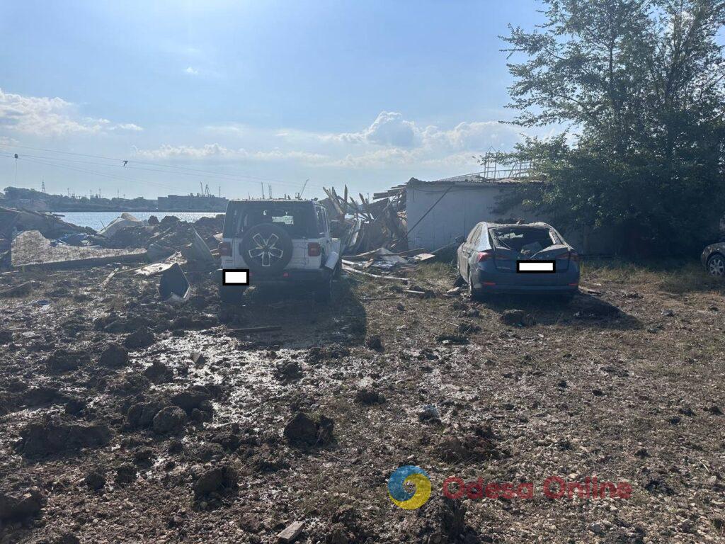 На Одещині внаслідок ракетної атаки РФ загинув 16-річний хлопець, ще семеро людей поранені В Одесской области в результате ракетной атаки РФ погиб 16-летний парень