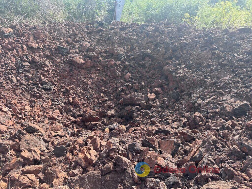 Через обстріл на Одещині пошкоджені будинки та автомобілі: свідчення очевидців та фото наслідків