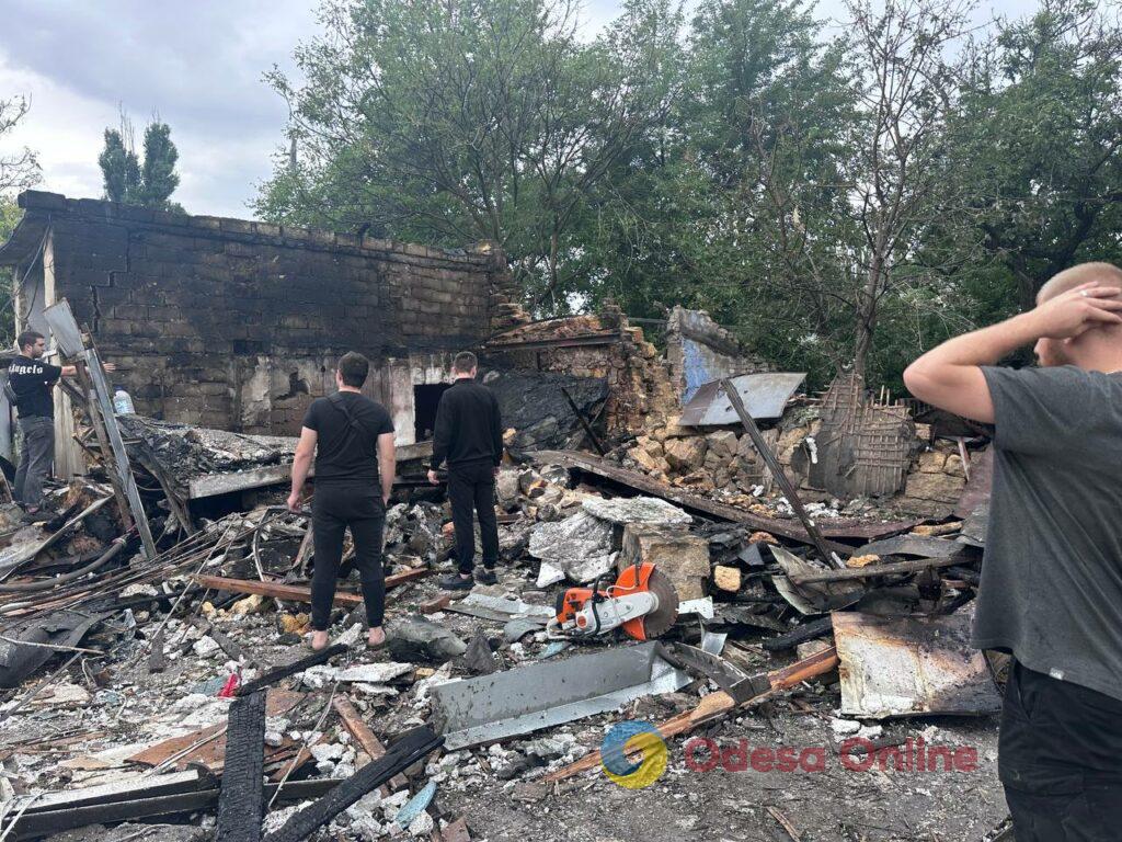 Ворожі атаки, негода та сильний запах диму: як минув тиждень в Одесі та області Ворожі атаки, негода та сильний запах диму: як минув тиждень в Одесі та області