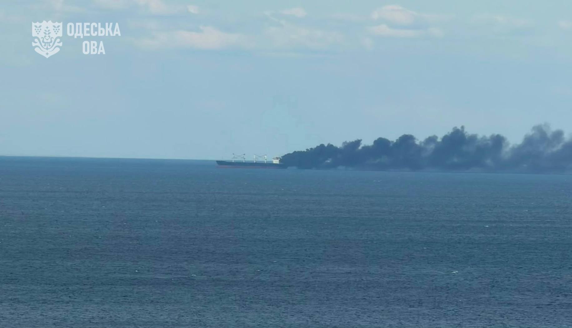 Ворог утретє атакував цивільне судно у Чорному морі поблизу Одеси