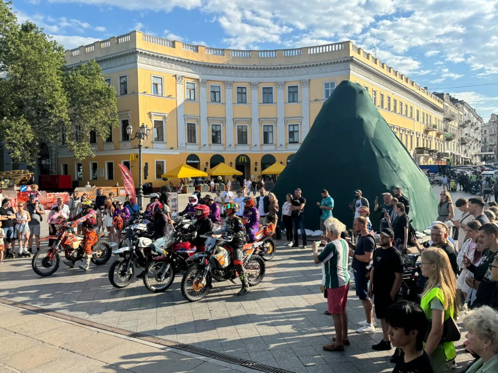 В Одесі відзначили 150-річчя від дня народження Сергія Уточкіна В Одесі відзначили 150-річчя від дня народження Сергія Уточкіна