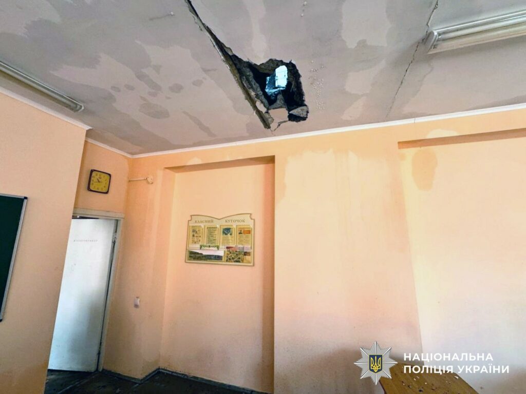 Наслідки російських обстрілів Херсонщини: за добу поранені 15 людей Последствия российских обстрелов Херсонской области: за сутки ранены 15 человек