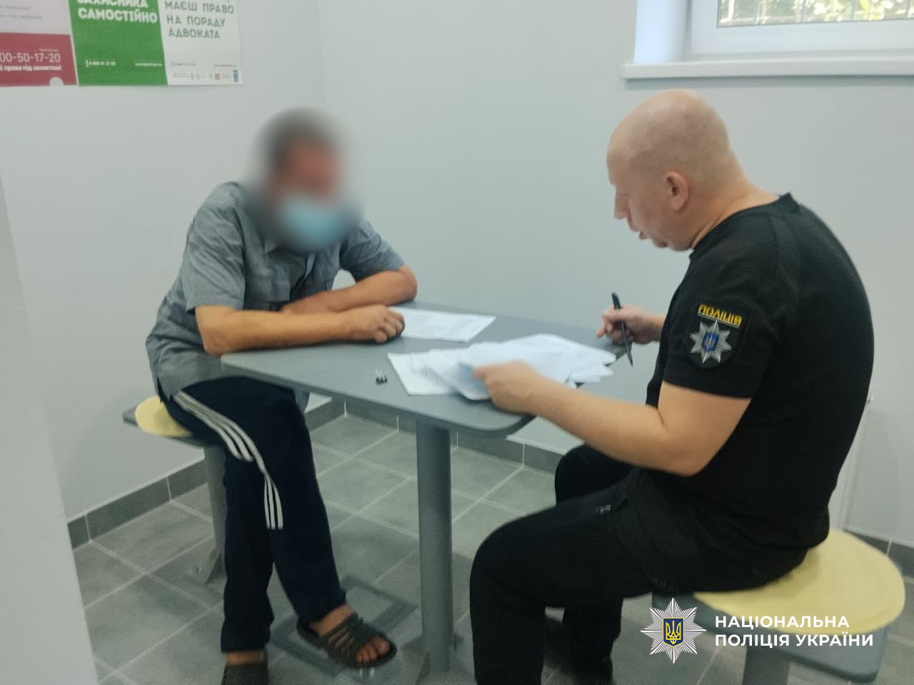 На Одещині затримали підозрюваного у замаху на зґвалтування літньої жінки На Одещині затримали підозрюваного у замаху на зґвалтування літньої жінки