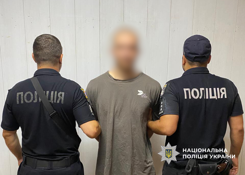 В Одессе мужчину подозревают в убийстве приятеля, который его приютил В Одессе мужчину подозревают в убийстве приятеля, который его приютил