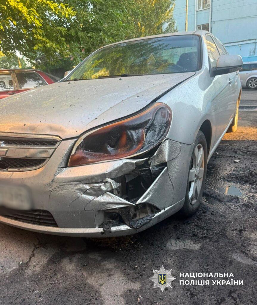 В Одесі затримали хлопця та дівчину за серійний підпал елітних авто В Одессе задержали парня и девушку за серийный поджог элитных авто
