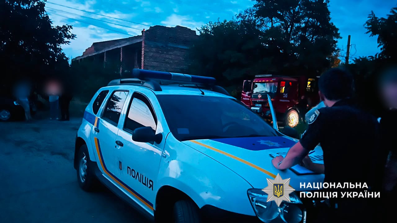 В Одеському районі 14-річному хлопцю на голову впала цеглина – підліток загинув В Одеському районі 14-річному хлопцю на голову впала цеглина – підліток загинув
