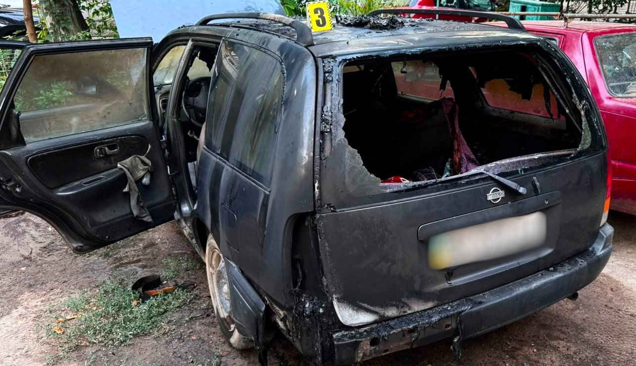Одессита подозревают в поджоге Nissan в Приморском районе Одессита подозревают в поджоге Nissan в Приморском районе